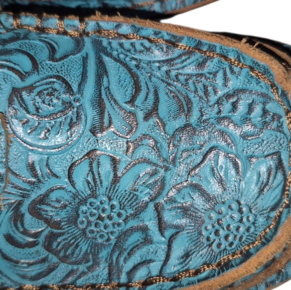 Ariat Women's Blue Embossed Loafers - Picture 5 of 10